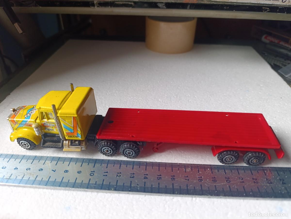 Coches a escala: CAMION KENWORTH CON REMOLQUE - ESPA&Ntilde;A - GUILOY - ( ROTO PARACHOQUES DEL. ) - COCHE