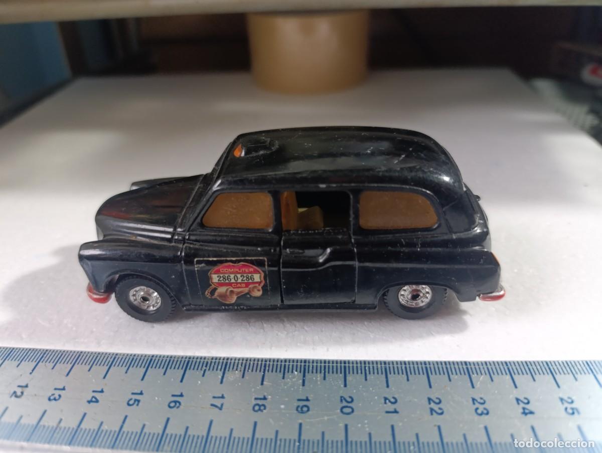 Coches a escala: AUSTIN TAXI LONDRES - ESC. 1/32 - GT. BRETA&Ntilde;A - CORGI - ( ) - COCHE