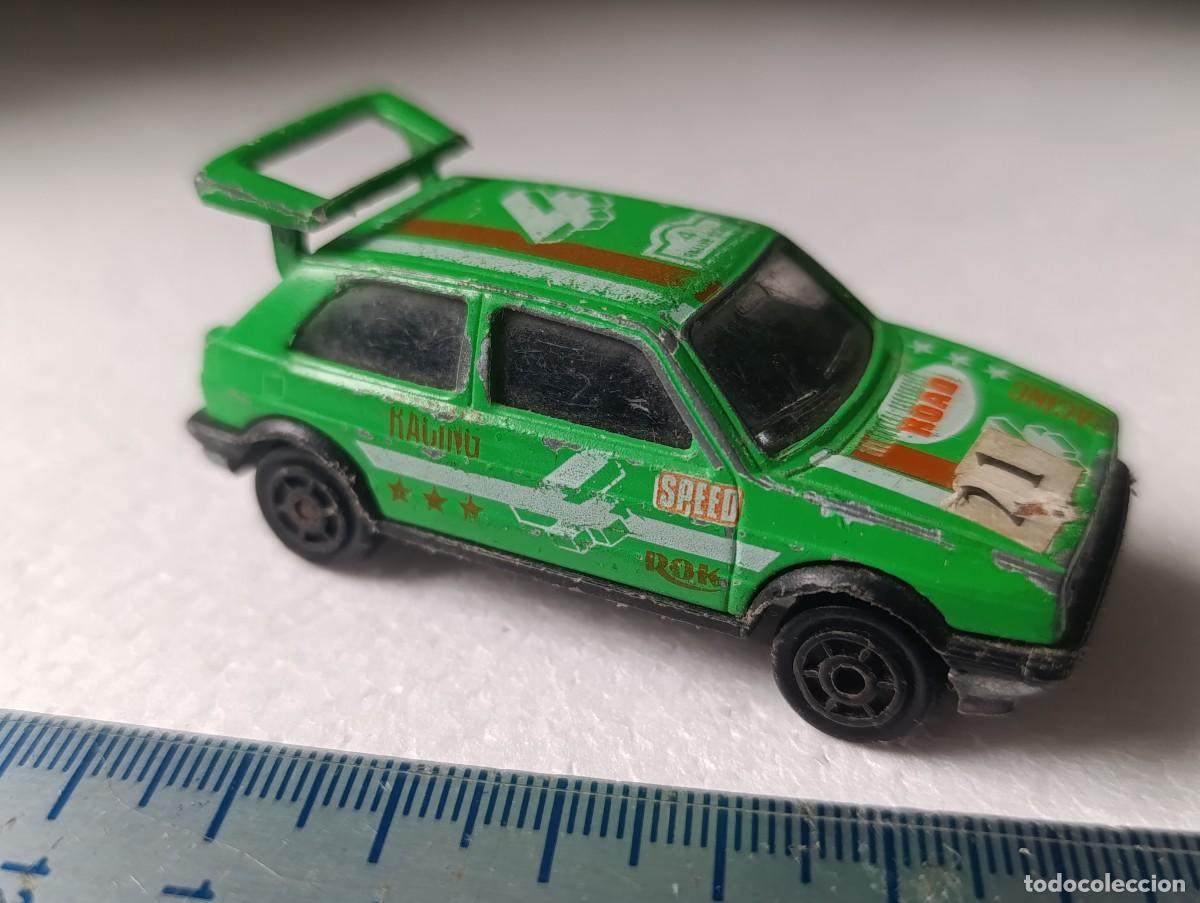 Coches a escala: VOLKSWAGEN GOLF GTI - ESC. 1/56 - MAJORETTE - ( ) - COCHE