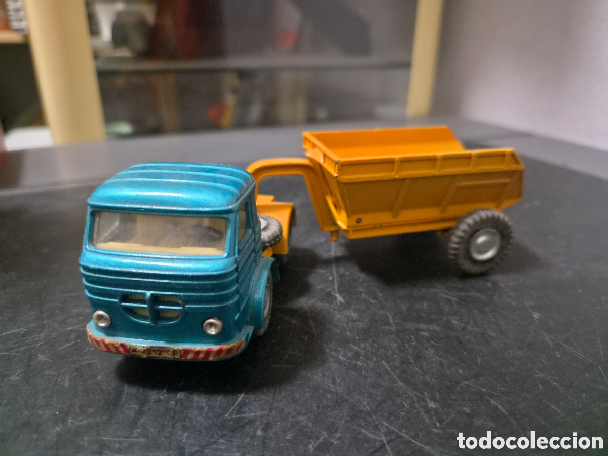 Coches a escala: JOAL PEGASO COMET CON REMOLQUE BASCULANTE DUMPER ORIGINAL Y COMPLETO