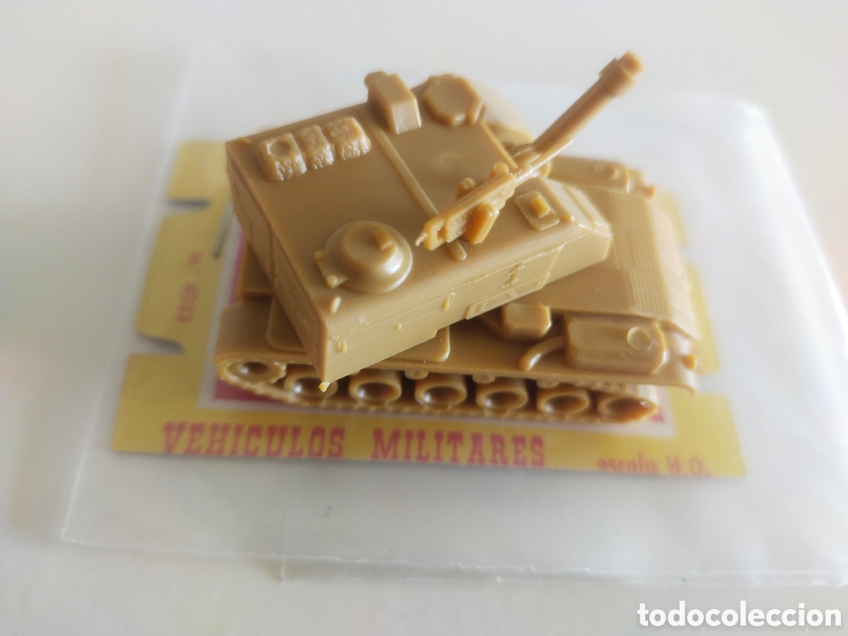 Model Cars: Veh&iacute;culos Militares EKO H0 4033 Modelo T-98 U.S.A. Color Beige
