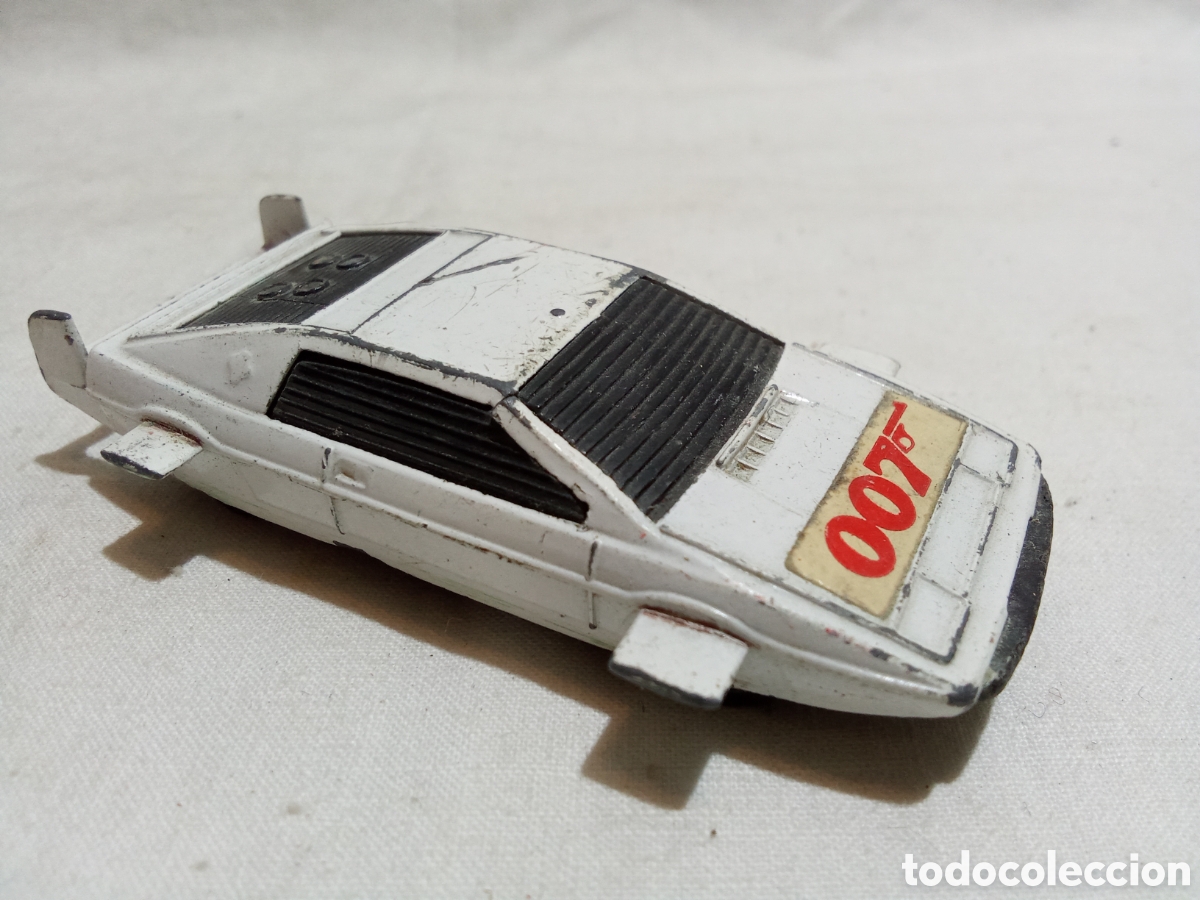 Model Cars: LOTUS ESPRIT 007 CORGI JUNIORS