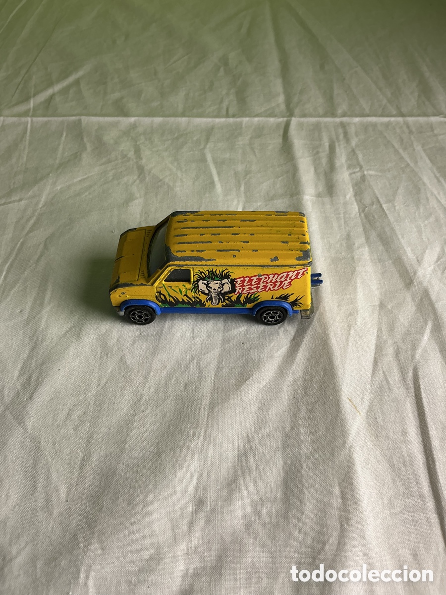Coches a escala: Majorette Fourgon N&ordm; 279/234 &ldquo;Elephant Reserve&rdquo; &ndash; Escala 1:65 &ndash; Vintage.