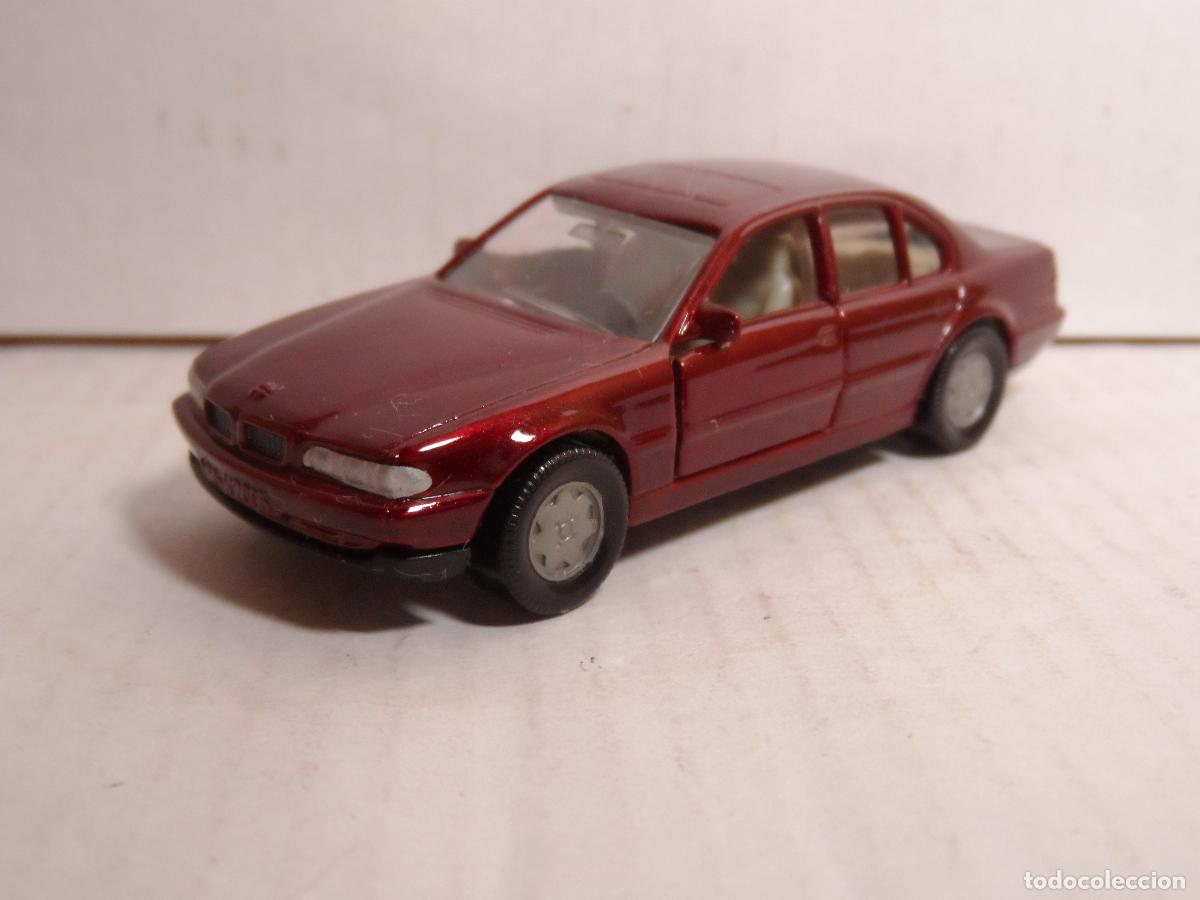 Coches a escala: SIKU BMW 730i SED&Aacute;N ROJO 1/64 A&Ntilde;OS 90