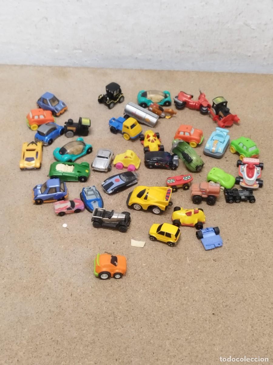 Coches a escala: Lote de aprox. 35 peue&ntilde;os coches de juguete. Phoskitos, promocionales. Ver fotos, moto.