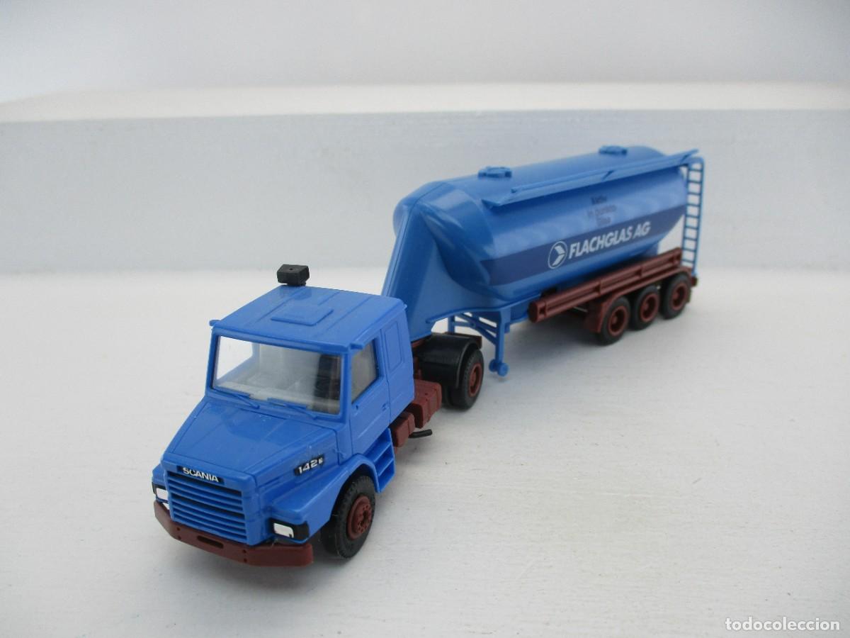 Coches a escala: CAMION HERPA 1:87 REF HB