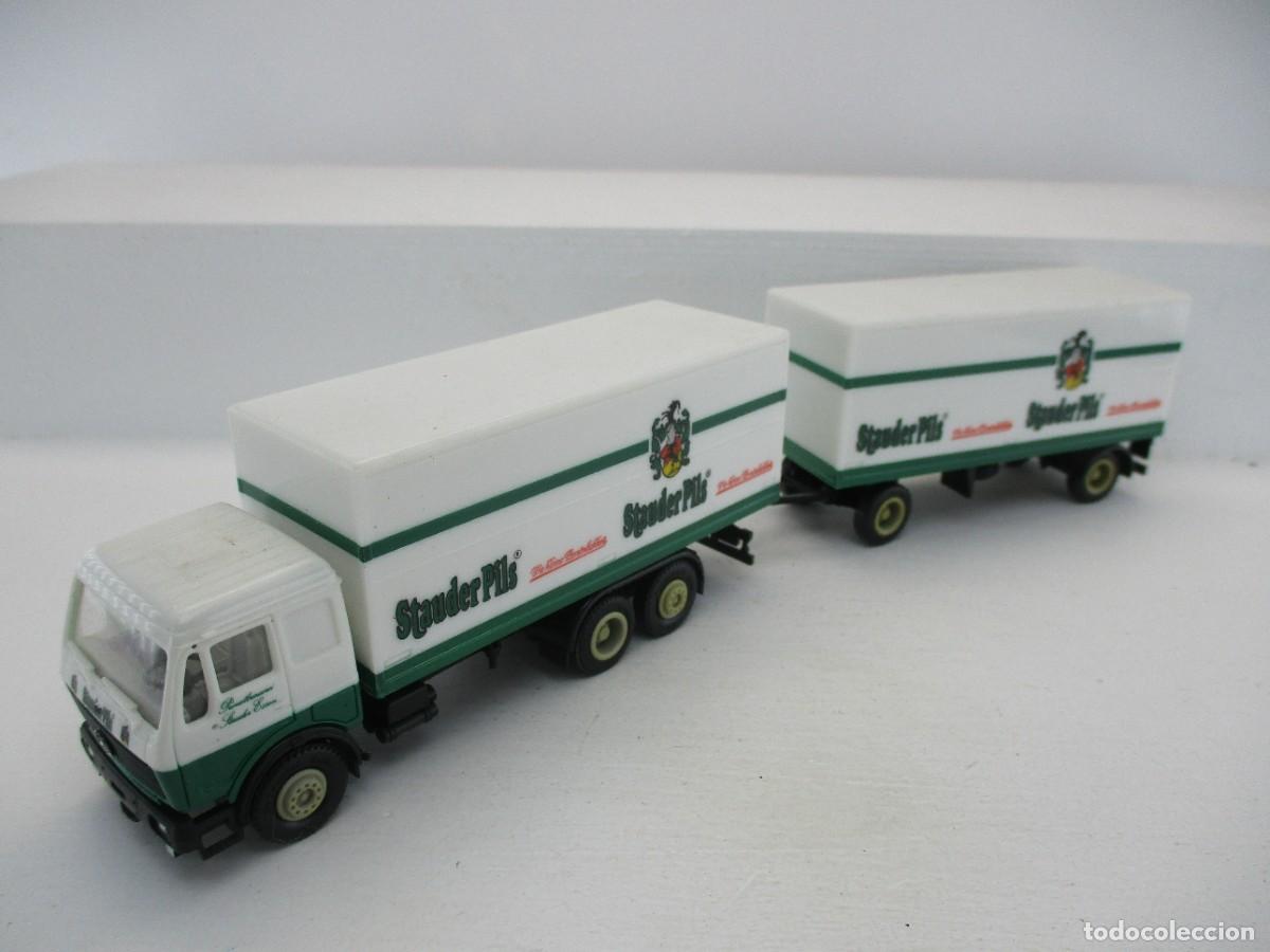 Auto in scala: CAMION HERPA 1:87 REF HC