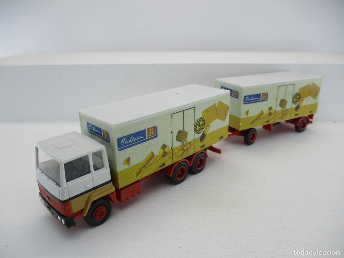 Coches a escala: CAMION HERPA 1:87 REF HE