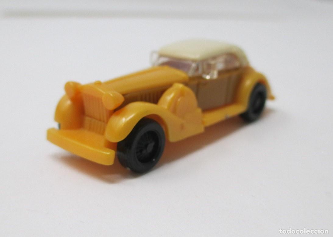 Coches a escala: Coche estilo a&ntilde;os 20/30 tipo escala H0 - 6 cm de largo.