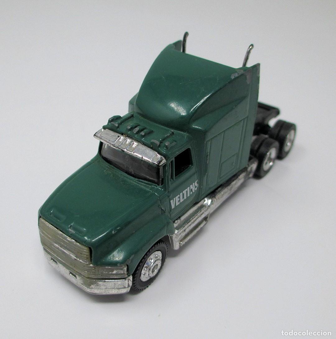 Coches a escala: Cabeza Tractora de Cami&oacute;n Estilo Americano - VELTINS - HIGH SPEED - Mide 9,5 cm de largo