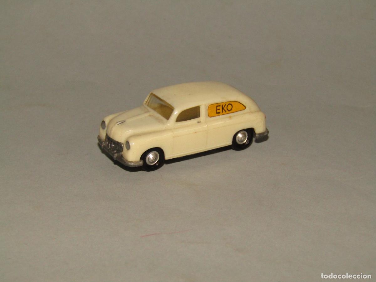 Coches a escala: Antigua Furgoneta SEAT 1400 B en Escala 1/86 *H0* de EKO Made in Spain