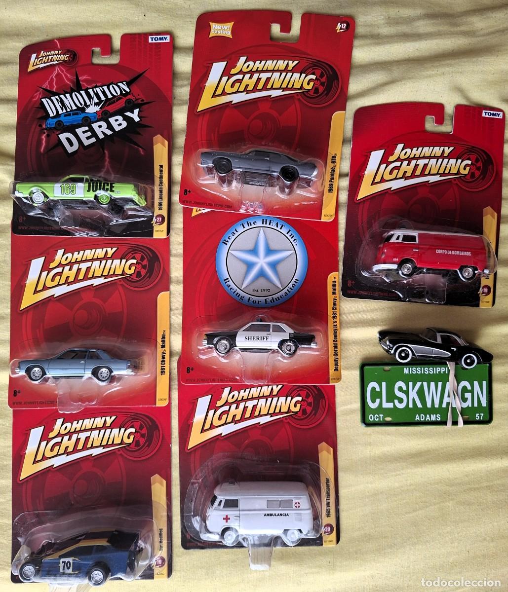 Coches a escala: Johnny Lightning Lote 8 coches escala 1:66