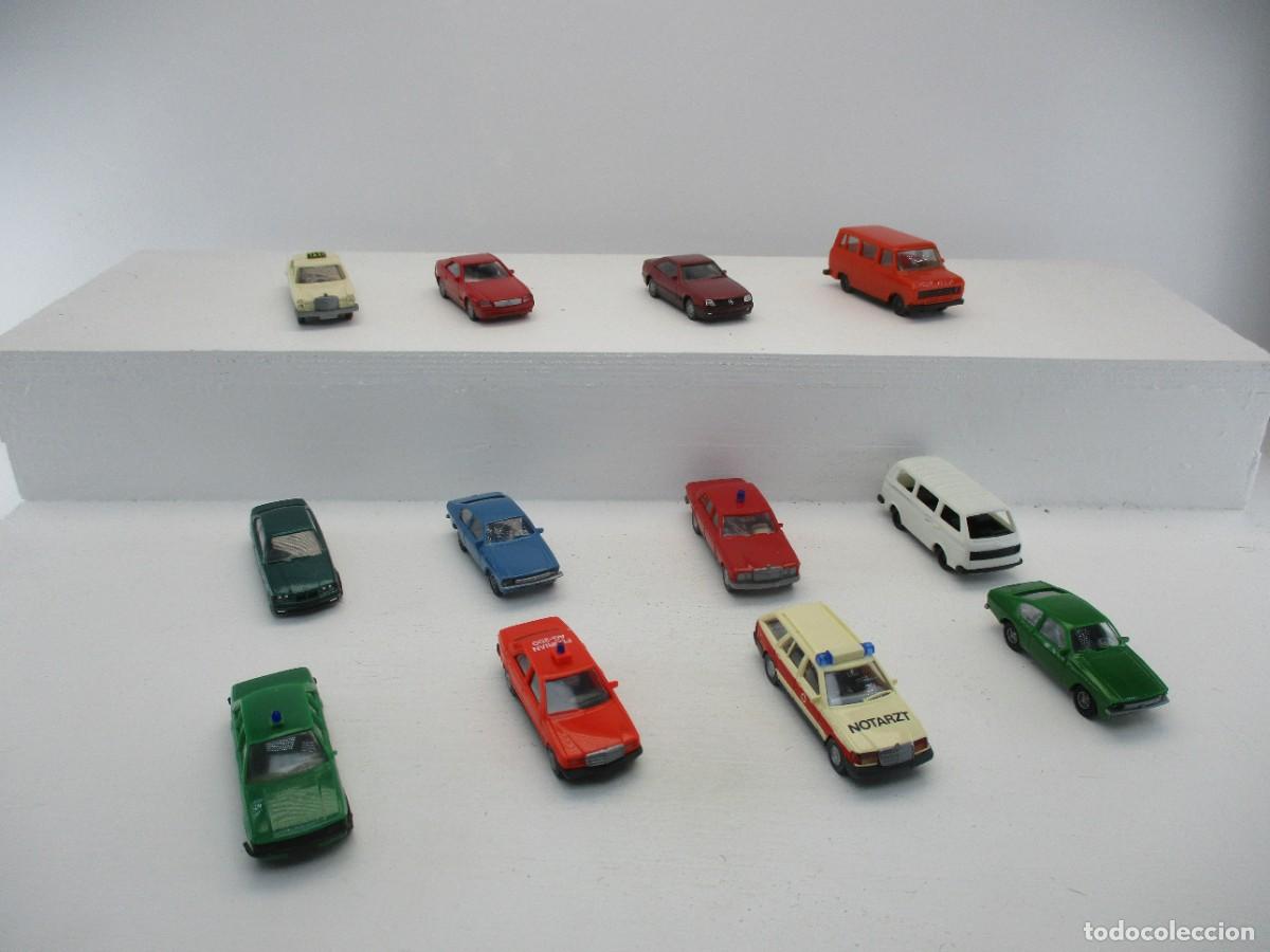 Coches a escala: LOTE DE COCHES ESCALA 1:87 REF LIBR - Foto 1