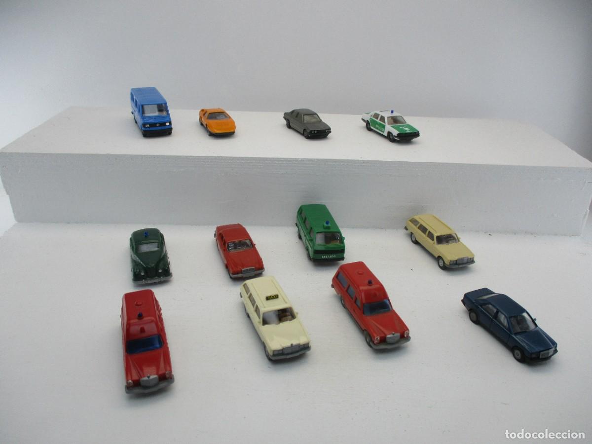 Coches a escala: LOTE DE COCHES ESCALA 1:87 REF LIBR
