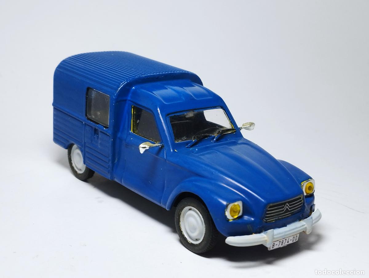 Coches a escala: FURGONETA CITROEN DYANE 6 400 ACADIANE AKS DE IXO ALTAYA SALVAT 1,43