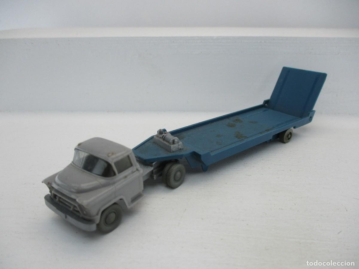 Coches a escala: CAMION ESCALA 1:87 REF RL