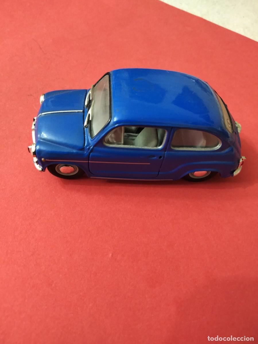 Auto in scala: SEAT 600 1/43 SOLIDO