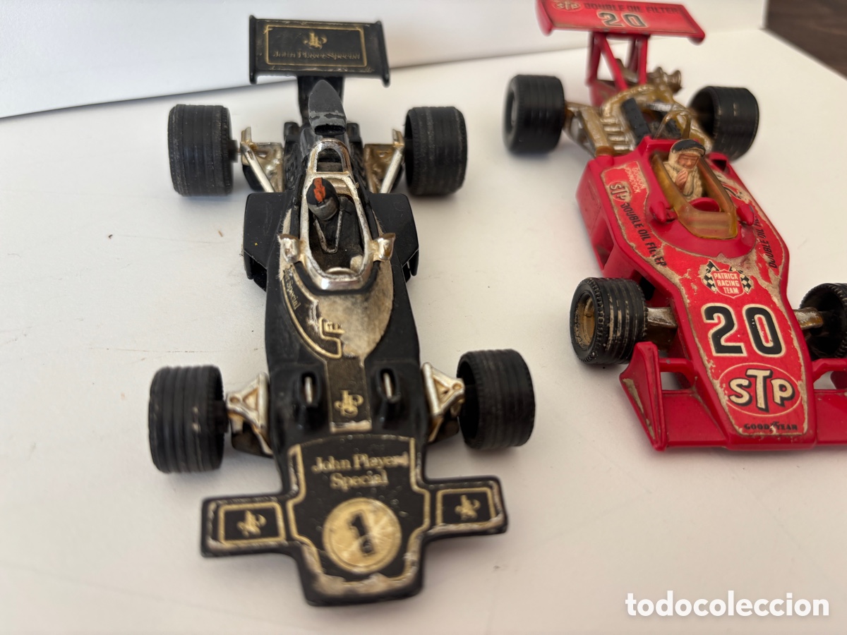 Coches a escala: Coches de carreras marca Corgi - Foto 2