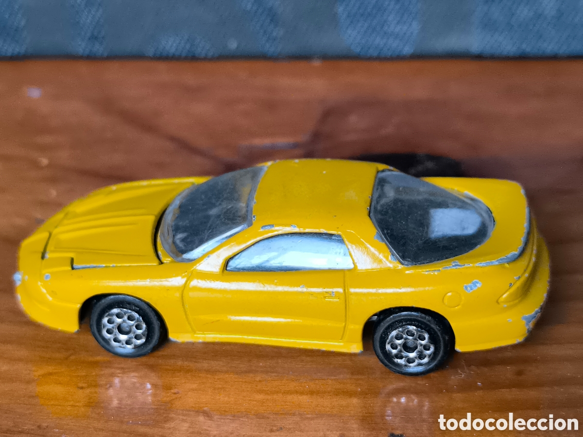 Coches a escala: PONTIAC FIREBIRD. MAJORETTE. N&ordm; 212. ESCALA 1/63