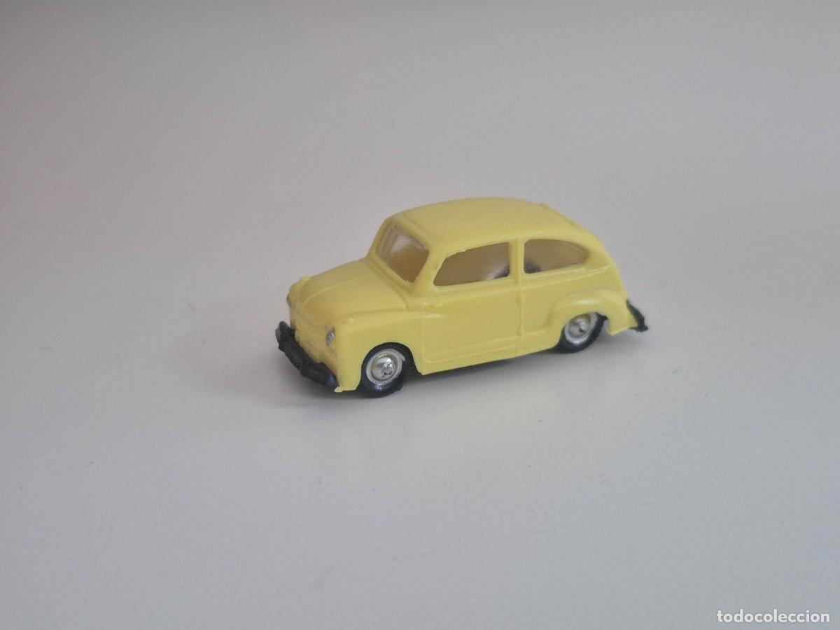 Coches a escala: EKO ORIGINAL COCHE SEAT 600 AMARILLO 1/88 1:88 HO VINTAGE
