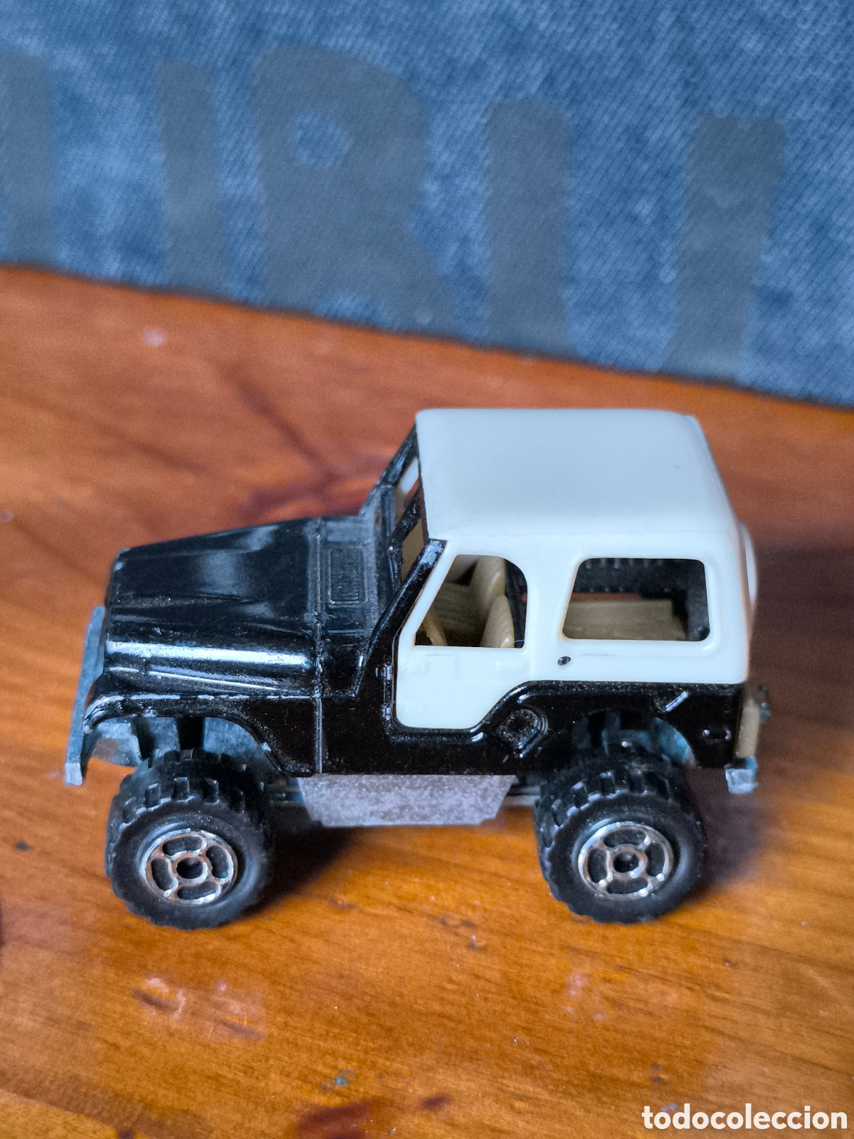 Coches a escala: Majorette Jeep 244 +++