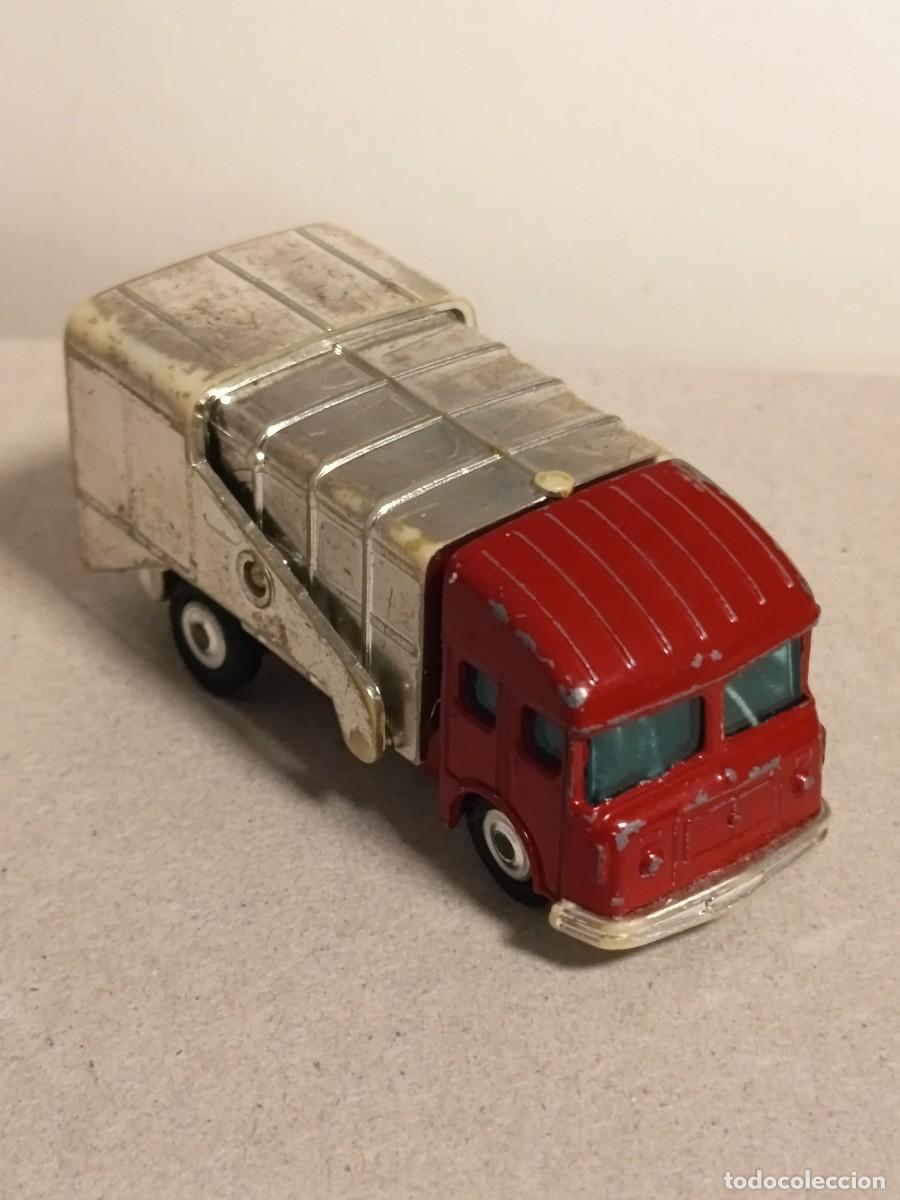 Coches a escala: CAMION ARTICULADO ANTIGUO HUSKY RECOGIDA DE BASURA MADE IN G.T.BRITAIN