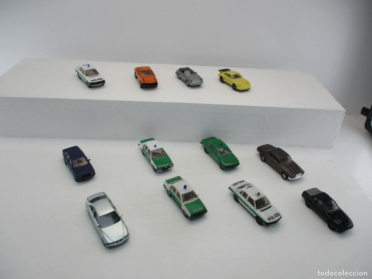Coches a escala: LOTE DE COCHES ESCALA 1:87 REF LIBR - Foto 2