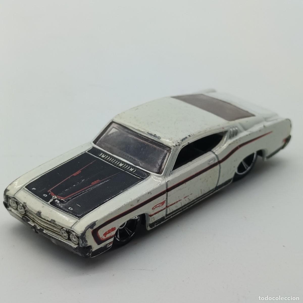 Coches a escala: Coche Hot Wheels - '69 Ford Torino Talladega - Escala 1/64 - Mattel