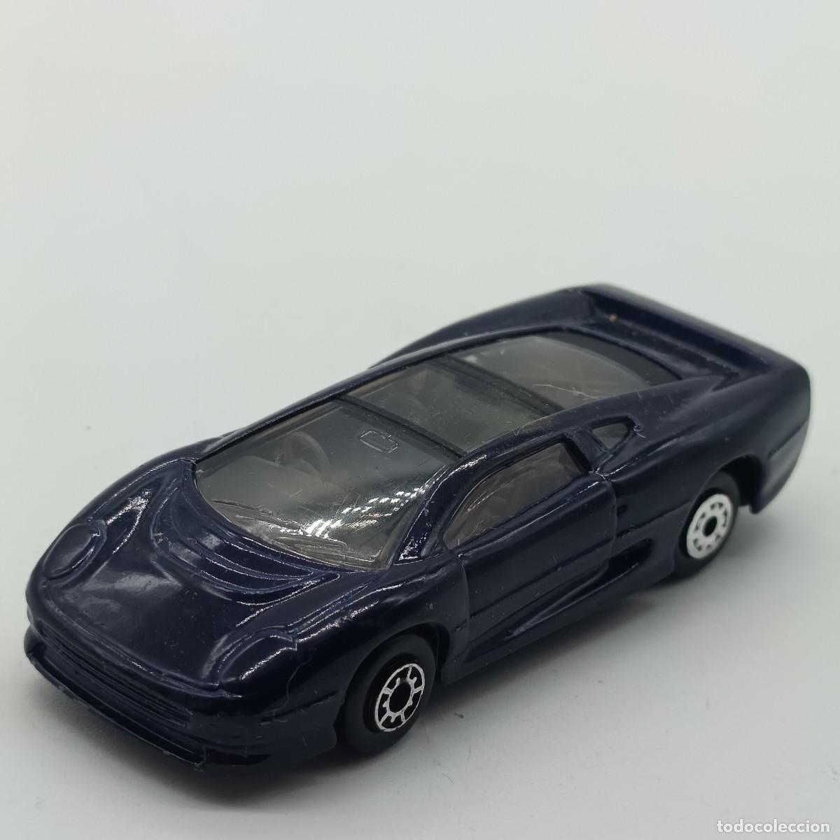 Coches a escala: Coche Maisto - Jaguar XJ220 - Escala 1/64 - Made in China