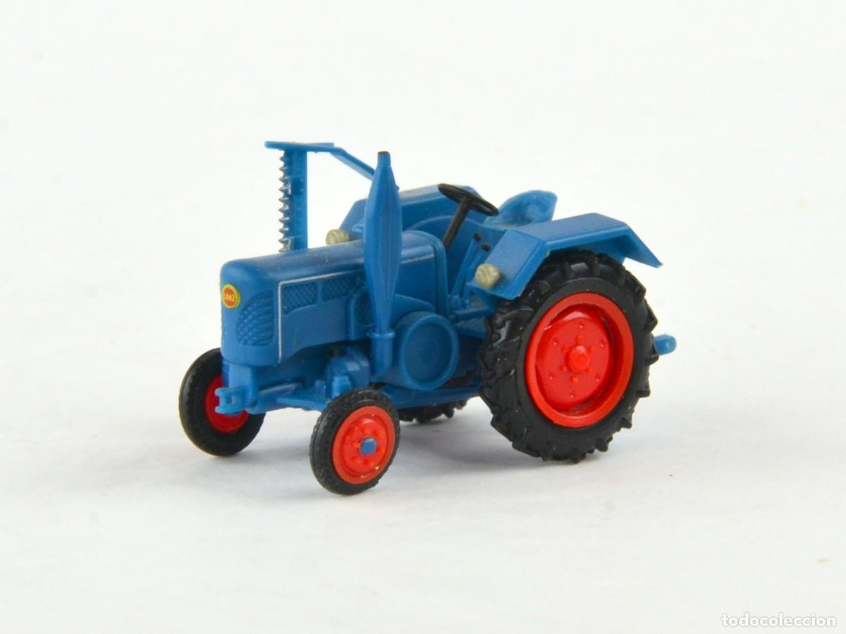 Coches a escala: Preiser Escala 1:87 H0 17925 Tractor Lanz D2416 con Segadora