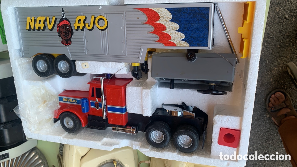 Coches a escala: Cami&oacute;n supertrailer super tr&aacute;iler navajo radio control completo con caja (Likto) model 610