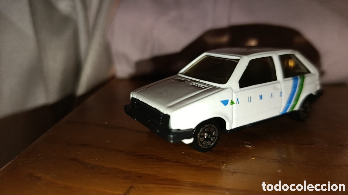 Coches a escala: coches antiguo guisval
