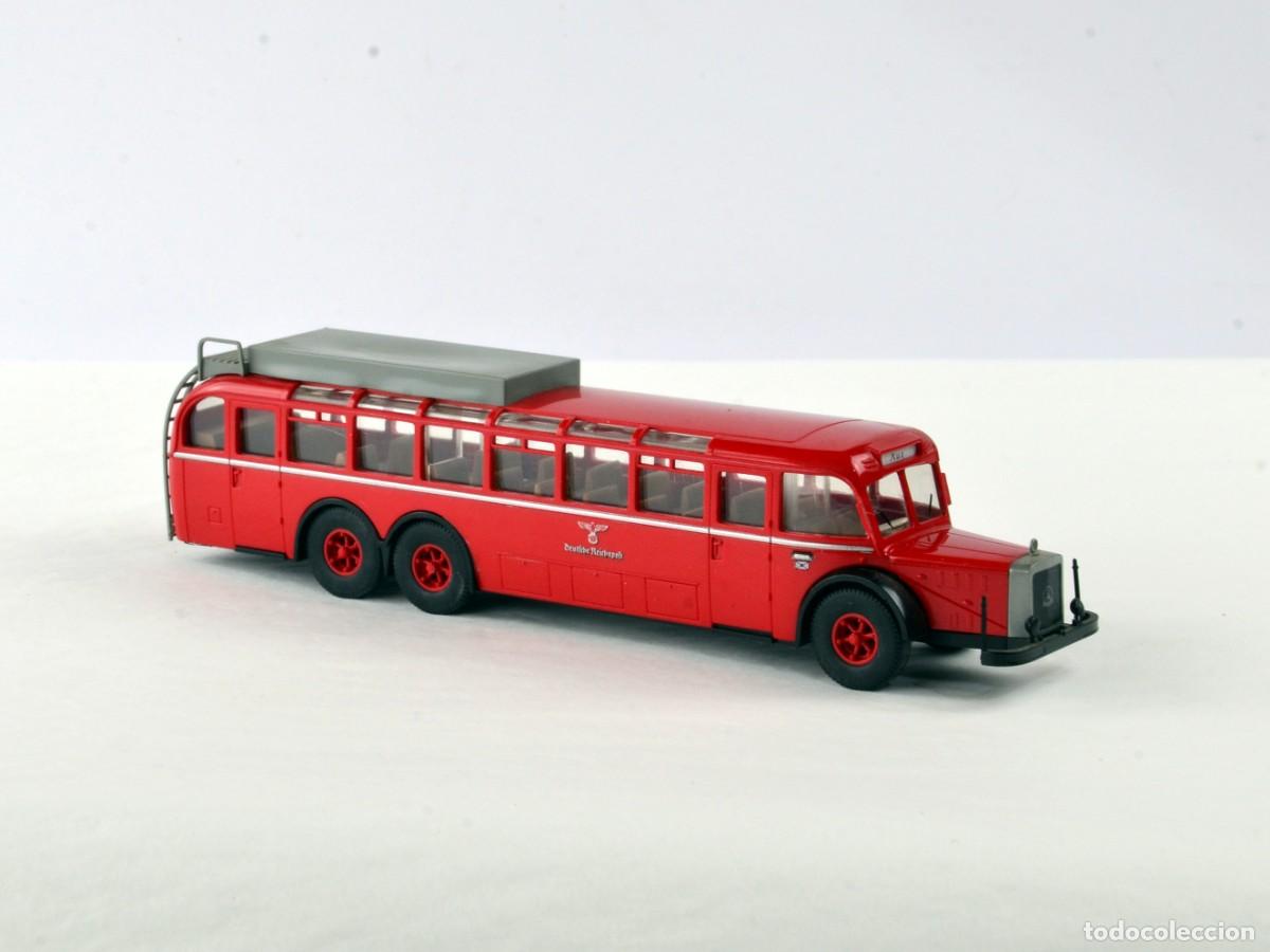 Coches a escala: Brekina Escala H0 1:87 Autocar Mercedes Benz O10.000 DRP con Baca