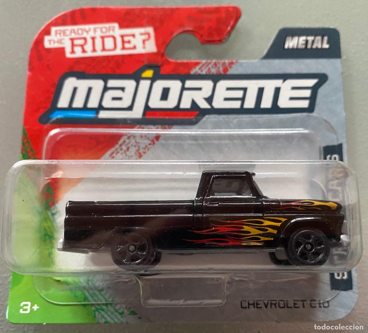 Coches a escala: Coche diecast, metal. Chevrolet C10. Escala 1:64. Marco Majorette. Nuevo en bl&iacute;ster cerrado.