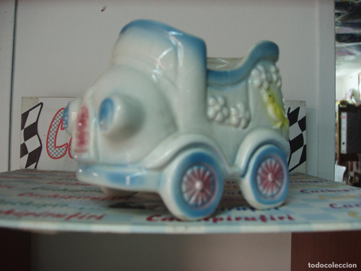 Coches a escala: COCHE CLASICO BEBE DE CERAMICA GUARDA JOYAS MIDE 14 X 11 CM. BONITO,RARO