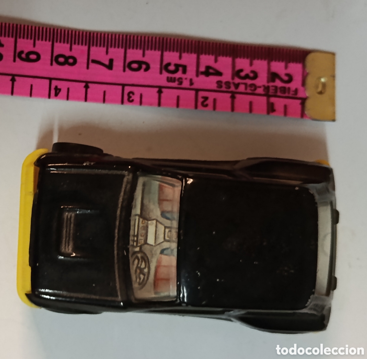 Coches a escala: Coche de juguete miniatura negro, sin usar