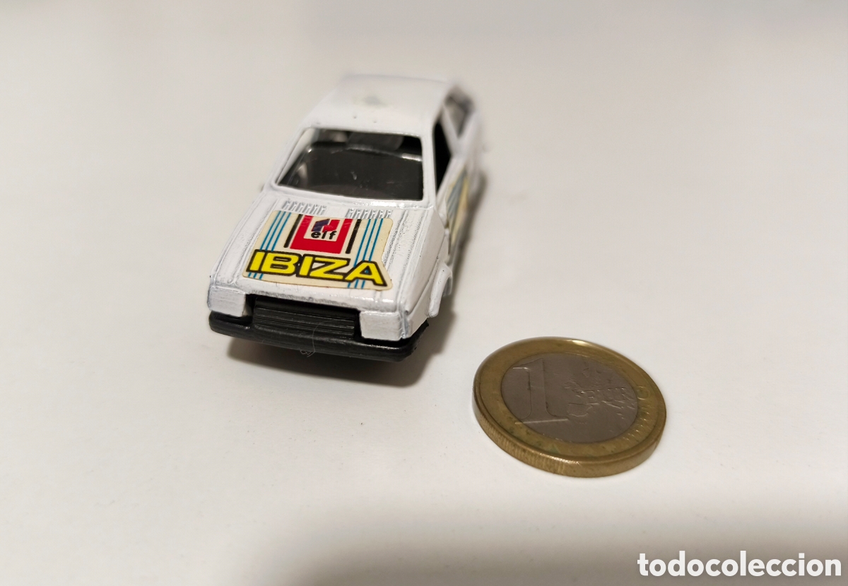 Coches a escala: Seat Ibiza Gisima 1/64 - Foto 5