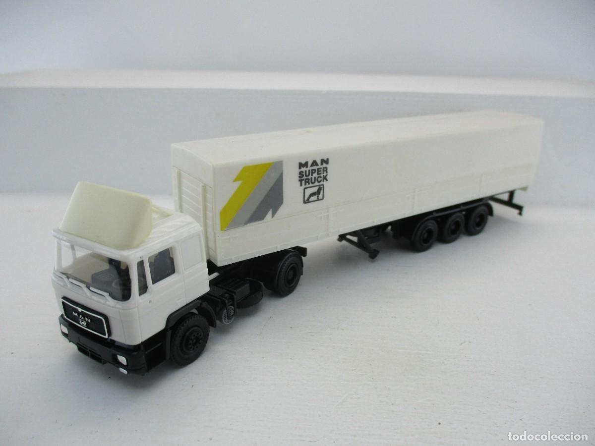 Coches a escala: CAMION HERPA 1:87 REF BF