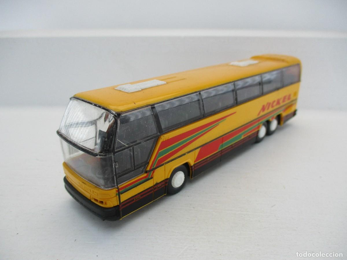 Coches a escala: AUTOBUS ESCALA 1:87 REF L