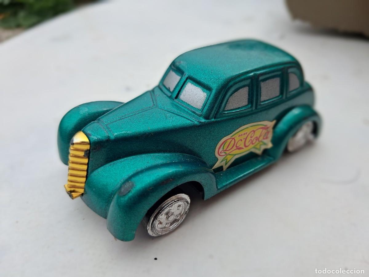 Coches a escala: Coche Fantas&iacute;a a&ntilde;os 40&acute;s - Automovil DC Cola en verde antiguo - 9,50 por 4 cms