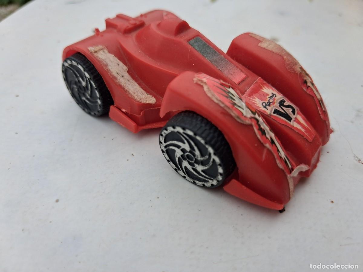 Auto in scala: Autom&oacute;vil de carrera Ferrari VS - 8 por 4 cms