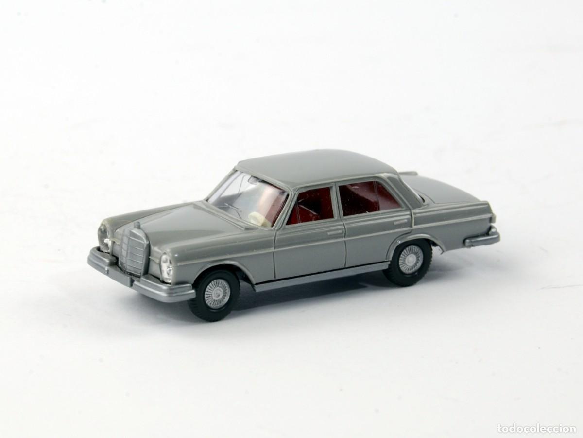 Coches a escala: Wiking Escala 1:87 H0 Antiguo Mercedes Benz 280S 1968 -76 &rdquo;Platingrau&rdquo;