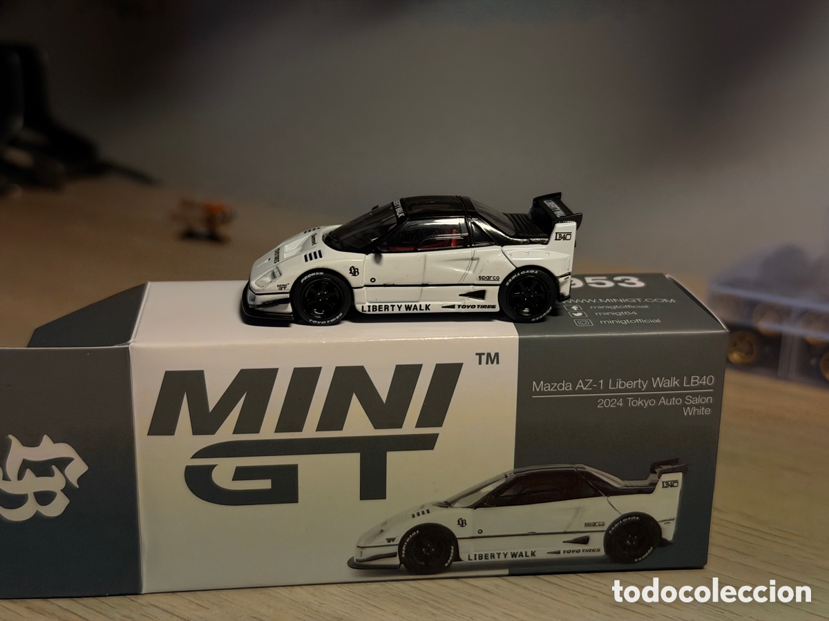 Coches a escala: Mini GT #953 Mazda AZ-1 Liberty Walk LB40 1/64