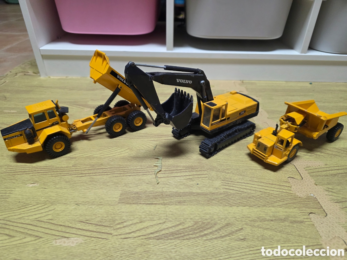 Coches a escala: Lote maquinas joal volvo caterpillar