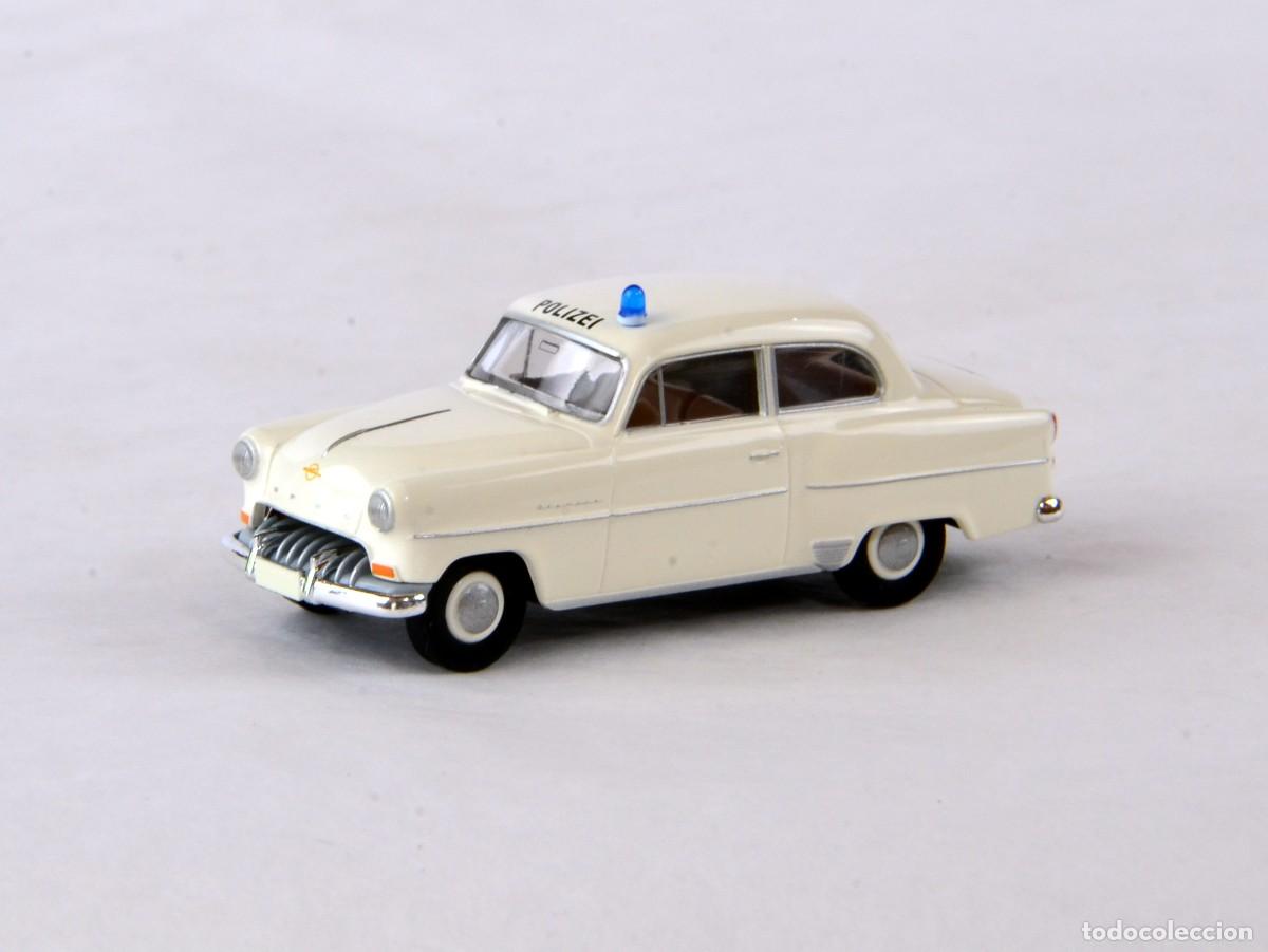 Coches a escala: Brekina TD Escala 1:87 H0 Opel Olympia Rekord Polizei Impecable con Caja