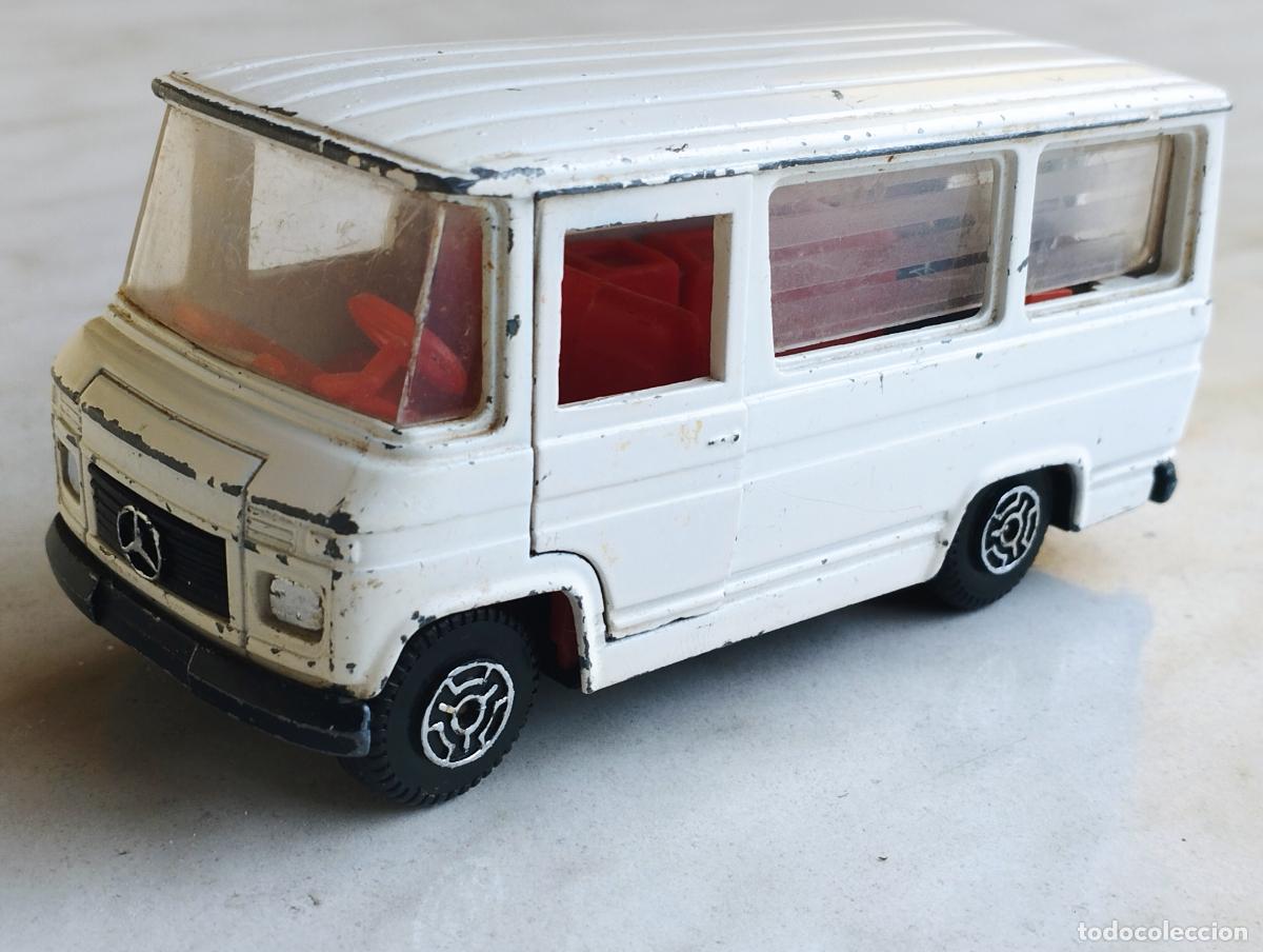 Coches a escala: FURGONETA MERCEDES L 406 DE GUISVAL ESCORPION 1,3