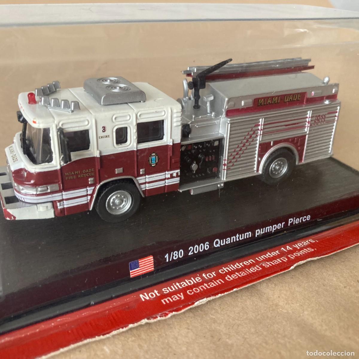 Coches a escala: CAMI&Oacute;N BOMBEROS COLECCI&Oacute;N DELPRADO, 2006 QUANTUM PUMPER PIERCE EEUU, ESCALA 1:80
