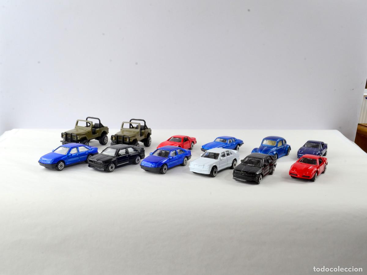 Coches a escala: Lote de 12 Coches Varias Marcas