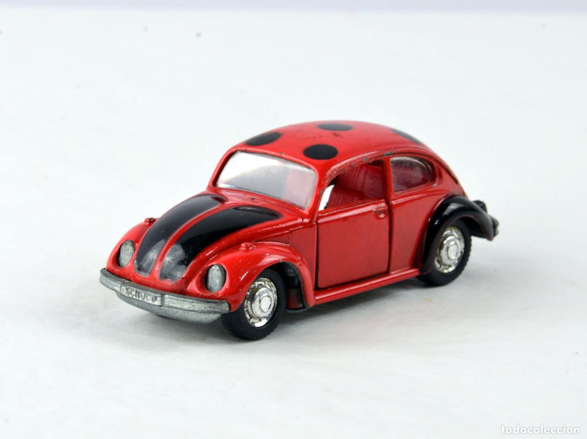 Coches a escala: Schuco Escala 1:66 Volkswagen 1302S Mariquita