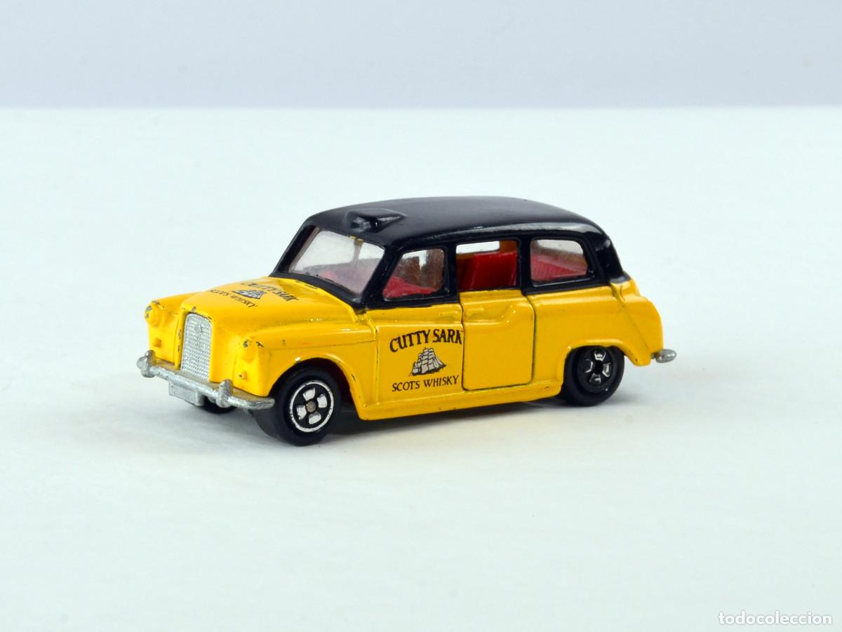 Coches a escala: Corgi London Taxi Cutty Sark